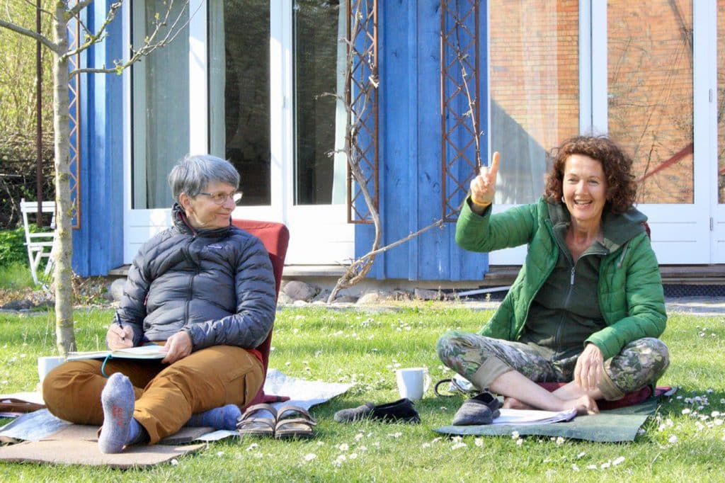 2 Frauen Ausbildung Natur Wildnis Transformation